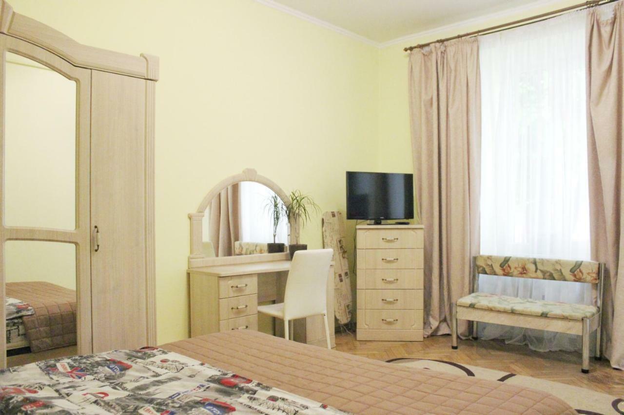 Квартира По Вул.Огієнка 13/5 Lviv Exterior photo